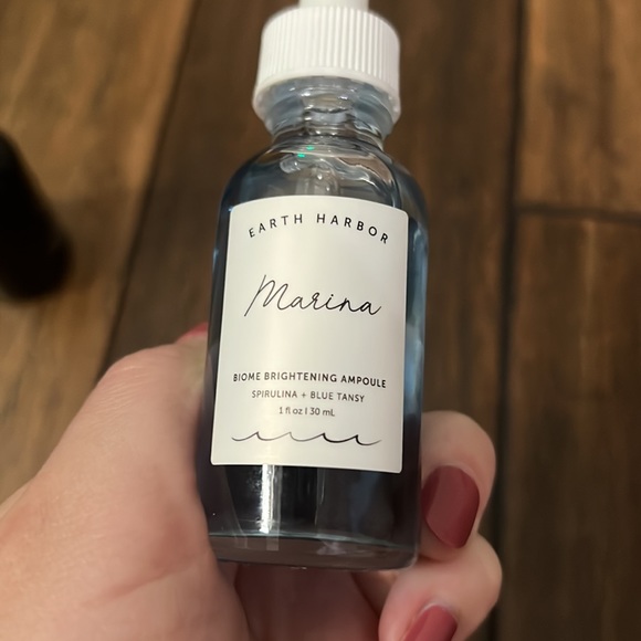 Earth Harbor MARINA Biome Brightening Ampoule - Picture 4 of 6